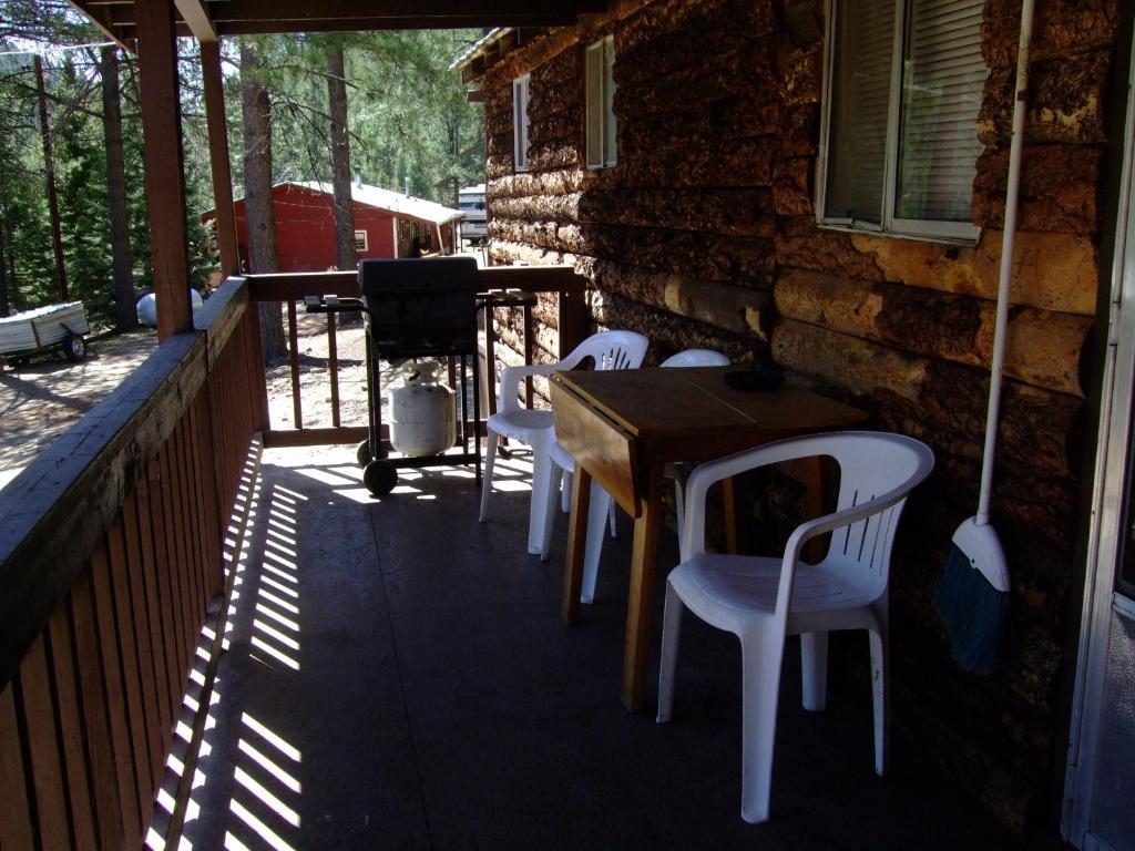 Sierra Bonita Cabins And Rv Park Guadalupita Номер фото